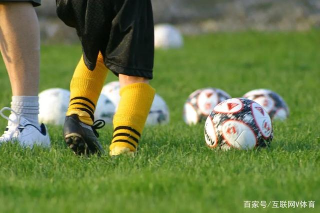 考辛斯：邓肯是我最难防的球员 他有很多别人不知道的小动作